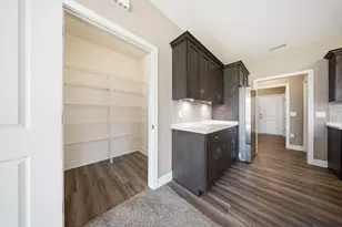 437 Stearn Dr, Genoa, IL 60135 - Photo 33