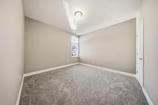 437 Stearn Dr, Genoa, IL 60135 - Photo 37