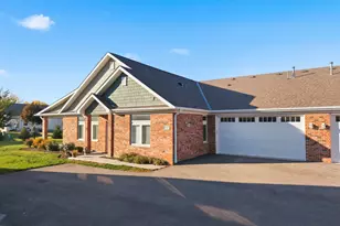 437 Stearn Dr, Genoa, IL 60135 - Photo 3