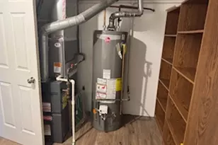 108 Algonquin St, Park Forest, IL 60466 - Photo 15