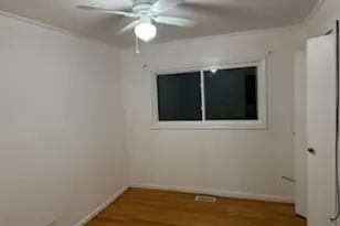 108 Algonquin St, Park Forest, IL 60466 - Photo 9