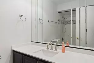 1031 Conrad Ct, Elk Grove Village, IL 60007 - Photo 13