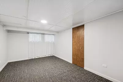 7612 Ridgewood Lane, Burr Ridge, IL 60527 - Photo 19