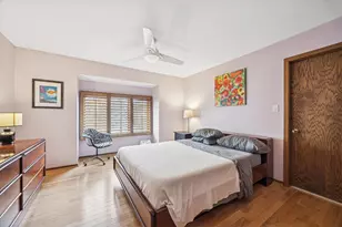 7612 Ridgewood Ln, Burr Ridge, IL 60527 - Photo 13