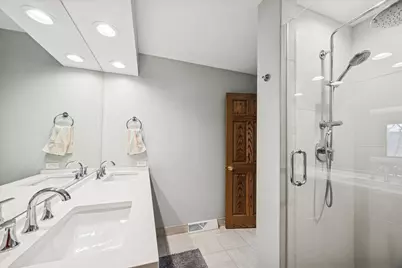 7612 Ridgewood Lane, Burr Ridge, IL 60527 - Photo 11