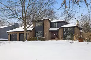 7612 Ridgewood Ln, Burr Ridge, IL 60527 - Photo 27
