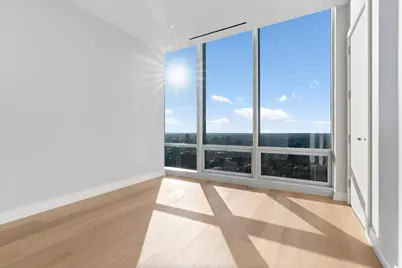 14 W Superior Street #4903, Chicago, IL 60654 - Photo 17