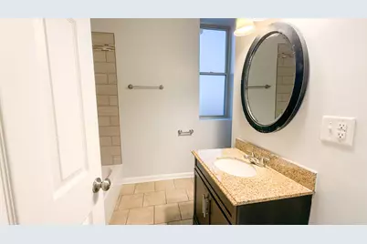 [Address not provided], Chicago, IL 60624 - Photo 7