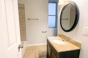 [Address not provided], Chicago, IL 60624 - Photo 7