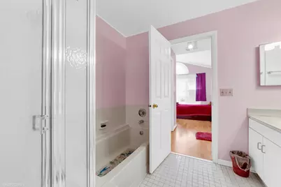 [Address not provided], Buffalo Grove, IL 60089 - Photo 29