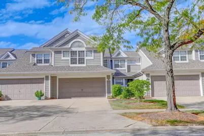 [Address not provided], Buffalo Grove, IL 60089 - Photo 3