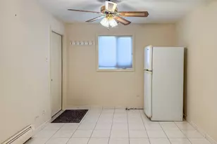 1904 Winston Ln, Schaumburg, IL 60193 - Photo 11