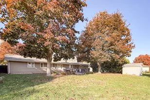 1904 Winston Ln, Schaumburg, IL 60193 - Photo 23