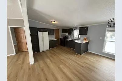 409 E Wood Lane, Belvidere, IL 61008 - Photo 19