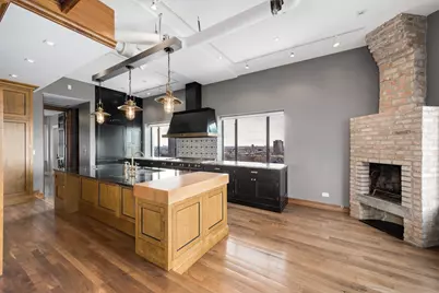 707 W Junior Terrace #PH-12, Chicago, IL 60613 - Photo 11