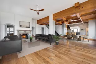 707 W Junior Terrace, Chicago, IL 60613 - Photo 3