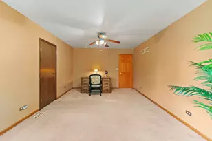 4511 Hanover Dr, Crystal Lake, IL 60012 - Photo 43
