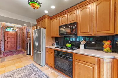 4511 Hanover Drive, Crystal Lake, IL 60012 - Photo 21