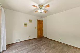 4511 Hanover Dr, Crystal Lake, IL 60012 - Photo 37