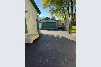 20564 N Elizabeth Avenue, Prairie View, IL 60069 - Photo 9