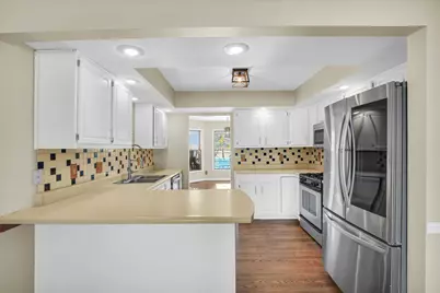 808 Lakeshore Drive, Tuscola, IL 61953 - Photo 17