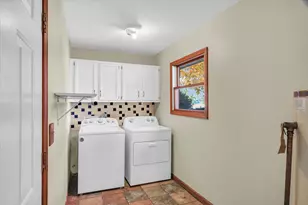 808 Lakeshore Dr, Tuscola, IL 61953 - Photo 21