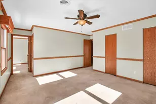 808 Lakeshore Dr, Tuscola, IL 61953 - Photo 33