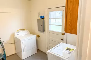 745 E Oak St, Watseka, IL 60970 - Photo 19