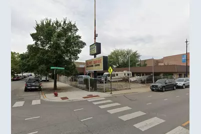 4135 W Lawrence Avenue, Chicago, IL 60630 - Photo 1