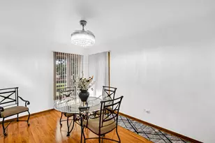 3317 E Buried Oak Dr, Crete, IL 60417 - Photo 7