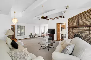 3317 E Buried Oak Dr, Crete, IL 60417 - Photo 5