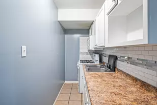 4049 W Crystal St, Chicago, IL 60651 - Photo 17