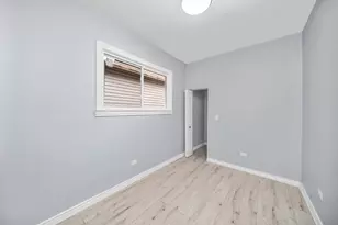 11730 S Perry Ave, Chicago, IL 60628 - Photo 7