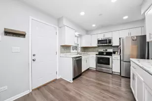 213 Prospect Ave, Wood Dale, IL 60191 - Photo 15