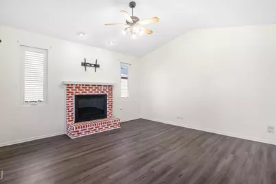 [Address not provided], Bartlett, IL 60103 - Photo 17