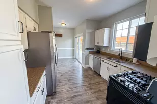 1629 Silver Springs Ct, Aurora, IL 60504 - Photo 9