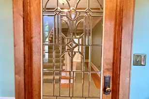 841 Douglas Ave, Elgin, IL 60120 - Photo 7