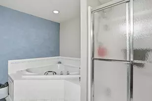 7767 Bristol Park Dr, Tinley Park, IL 60477 - Photo 17