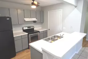 [Address not provided], Woodstock, IL 60098 - Photo 9