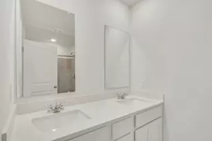 567 Yosemite Wy, Mundelein, IL 60060 - Photo 17