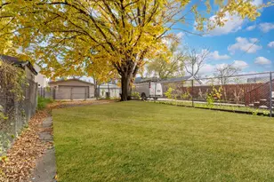 435 N Leclaire Ave, Chicago, IL 60644 - Photo 27