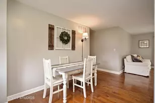 123 Woodland Rd, Libertyville, IL 60048 - Photo 5