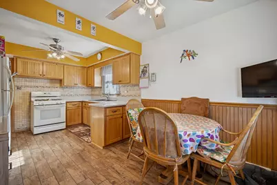 8632 N Merrill Street, Niles, IL 60714 - Photo 7