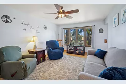 8632 N Merrill Street, Niles, IL 60714 - Photo 5