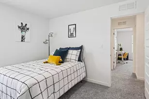 7040 Fair Oaks Rd, Racine, WI 53403 - Photo 27