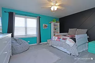 415 Kingsport Dr, Gurnee, IL 60031 - Photo 17