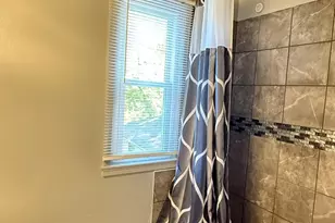 815 N Brinton Ave, Dixon, IL 61021 - Photo 17