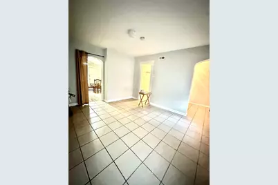 2738 S Christiana Avenue, Chicago, IL 60623 - Photo 7