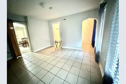 2738 S Christiana Avenue, Chicago, IL 60623 - Photo 9