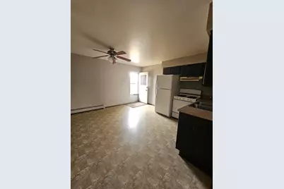 1450 Getzelman Drive #2E, Elgin, IL 60123 - Photo 3